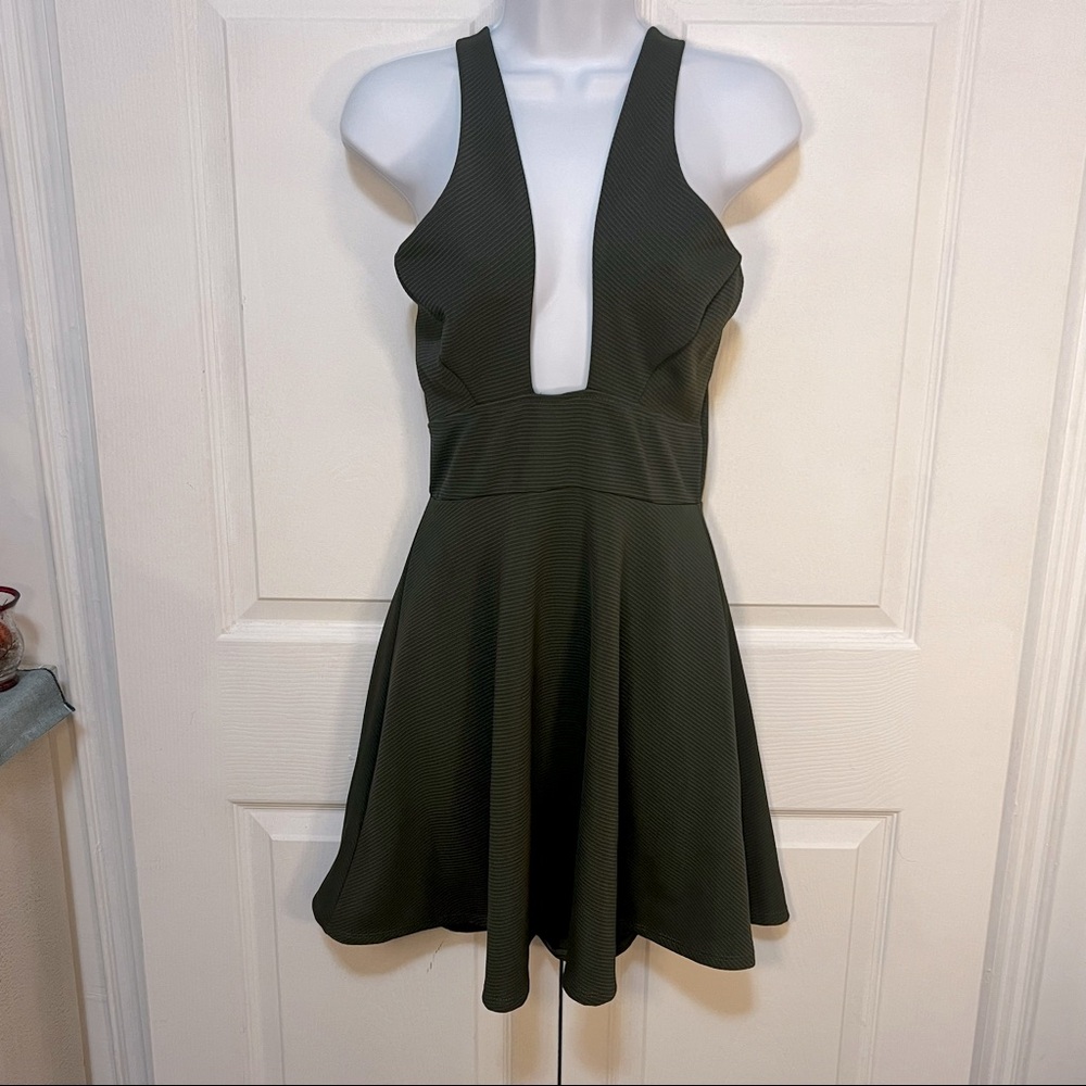 Hunter Green Super Plunge Neck Mystic Dress